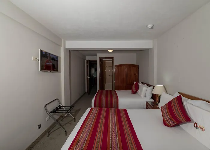 ホテル Quechua Plaza 3*