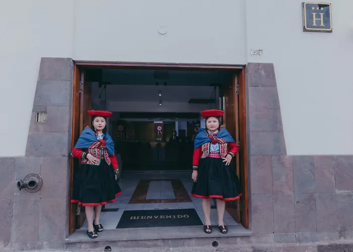 ホテル Quechua Plaza クスコ